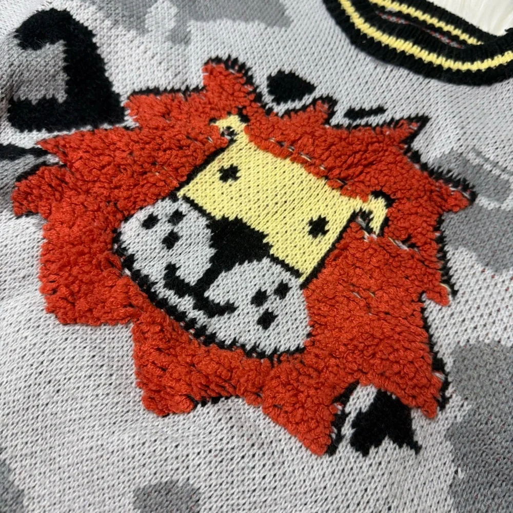 SHEIN Youth Boy Size 7 Lion Sweater - Gray and Black